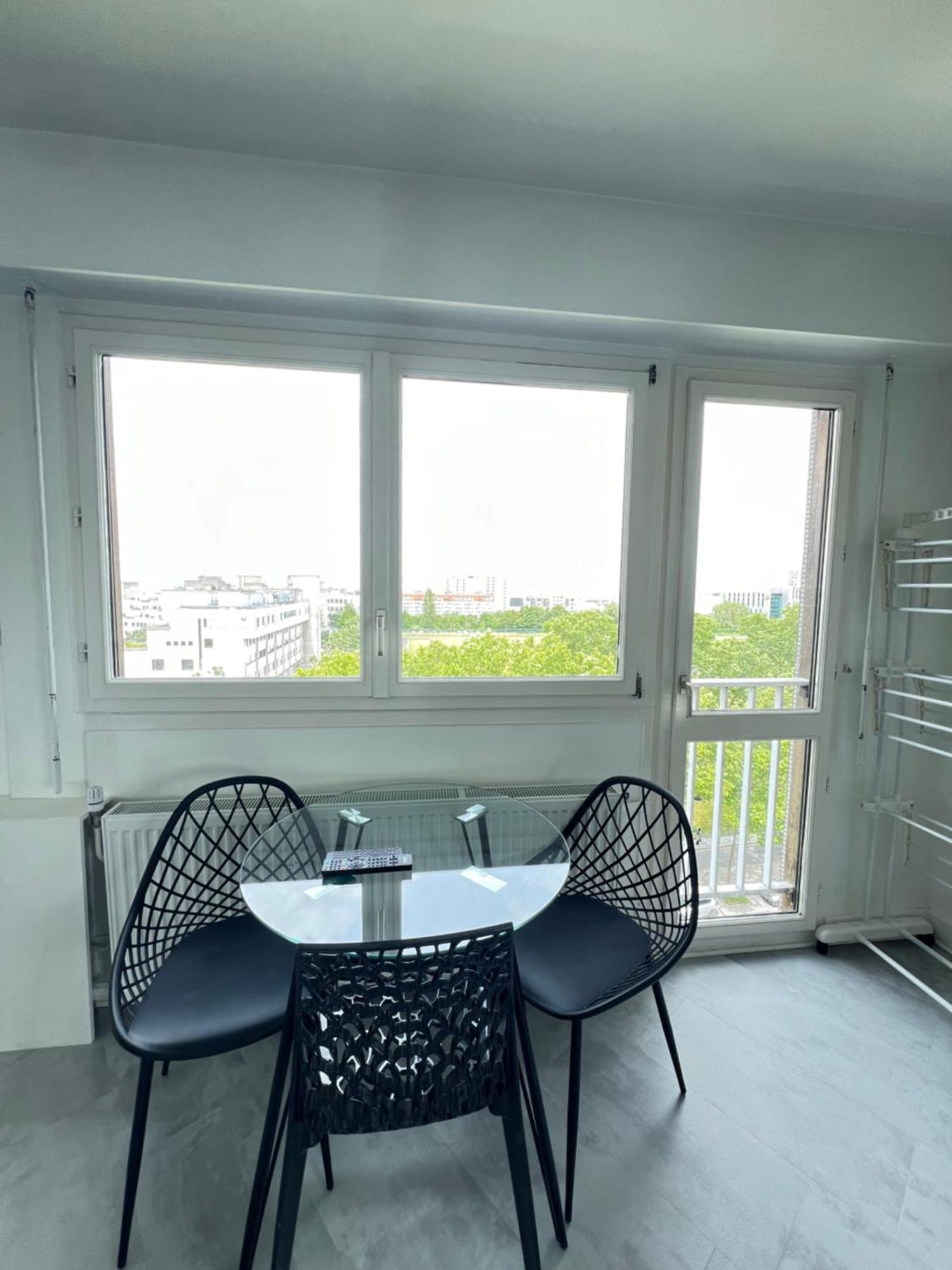 Apartment Home In Paris With View, 15Min Direct To Center Ngoại thất bức ảnh